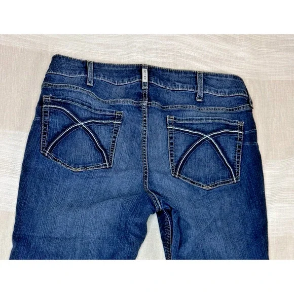 Ariat Real Rosa Bootcut Women's Jeans Sz 33 S Lita Med Wash Western Whisker - Picture 4 of 11